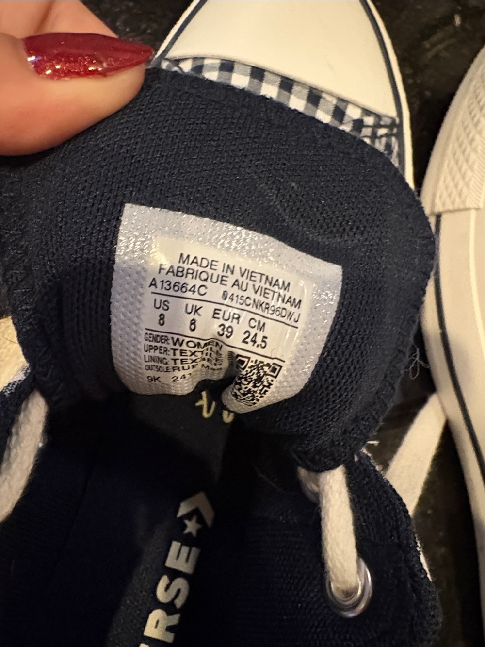 WOMEN'S CONVERSE CHUCK TAYLOR ALL STAR LIFT OX GINGHAM PLATFORM SNEAKERS - Picture 9 of 9